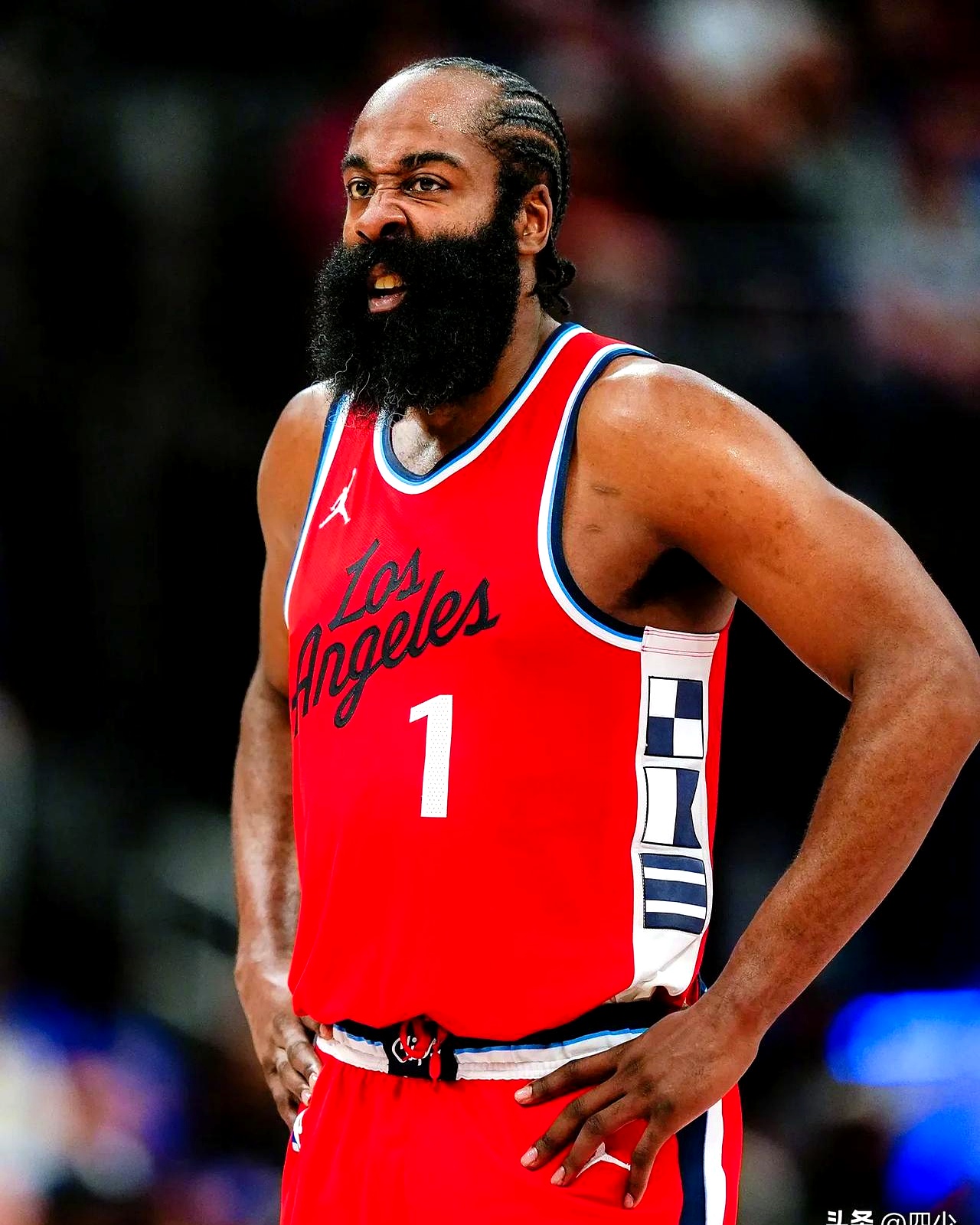 开云体育平台-关于哈登迎来二十赛季高光表现，IG球迷沸腾！的信息