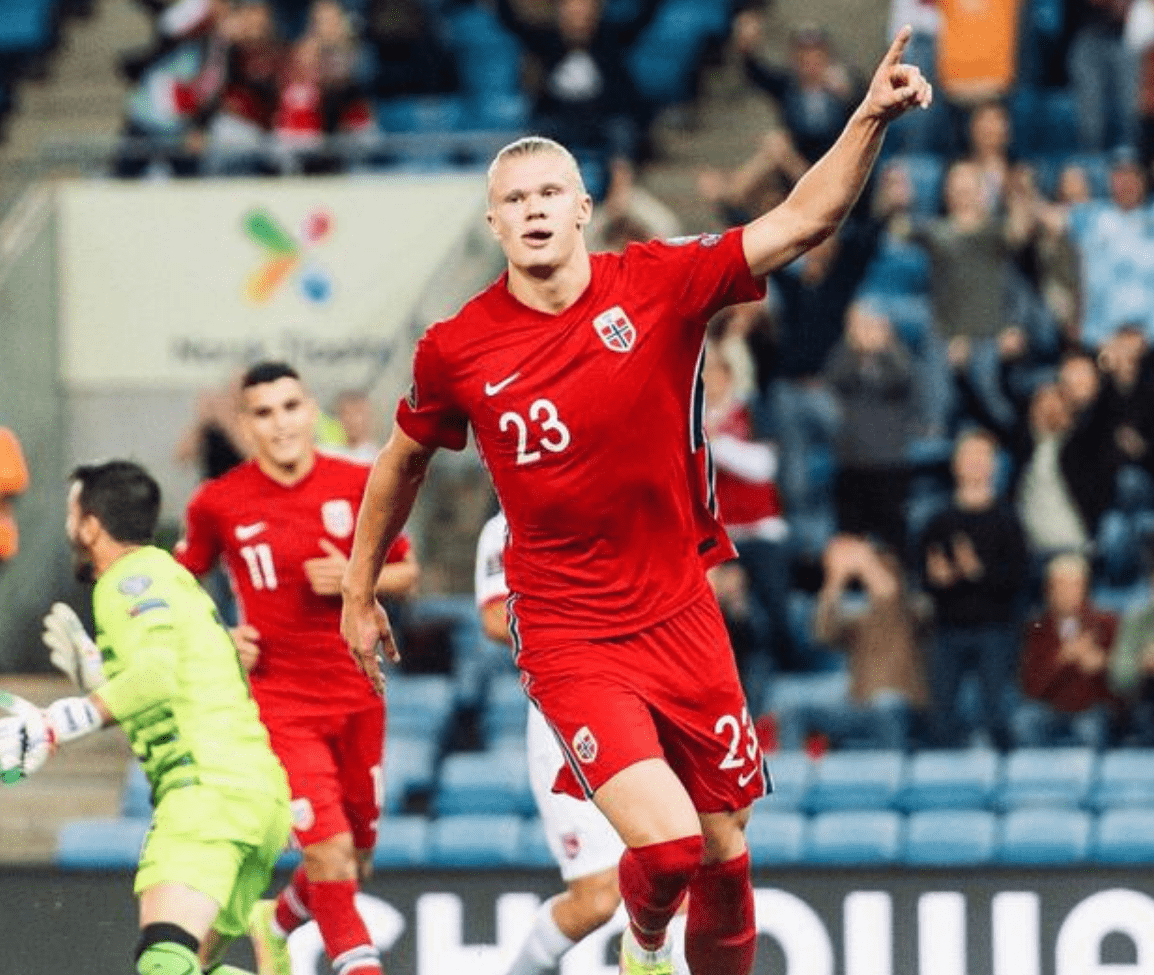 开云体育官方网站-哈兰德在塞尔维亚队比赛中险胜，夺冠引发热议！的简单介绍